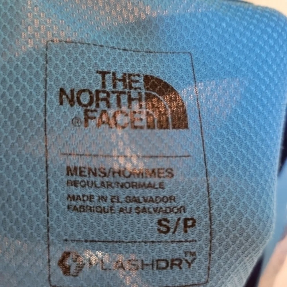 The North Face Mens‎ size small blue Tshirt flashdry